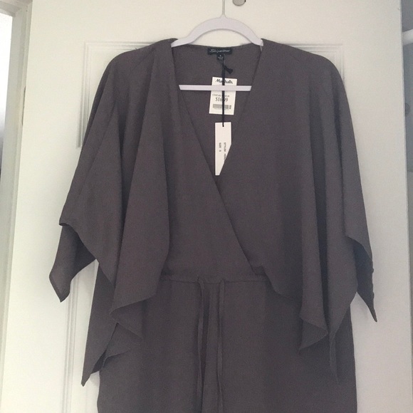 Romper - Picture 1 of 6